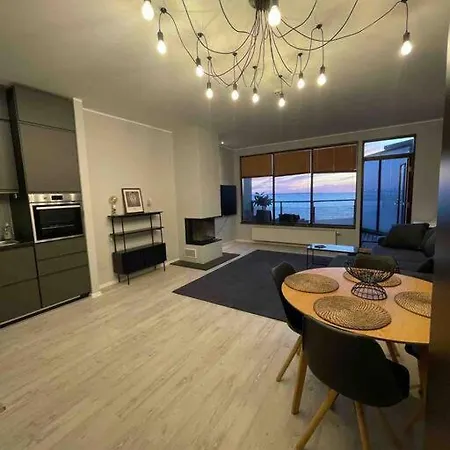 Апартаменты Modern Beach Condo, Old Town 15min, Prime Location Таллин